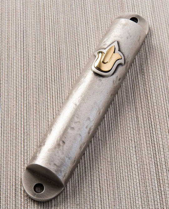 A delicate 12mm Mezuzah.